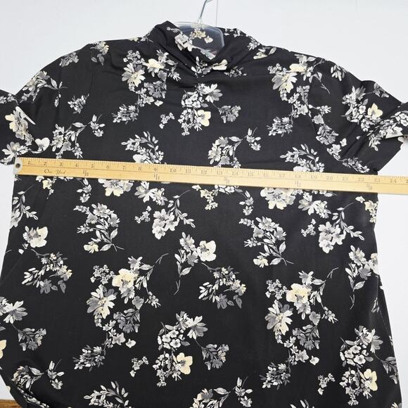 Isaac Mizrahi Live Top 1X Printed Floral Black Mock Neck Shirred 3/4 Slv Stretch - Picture 10 of 11